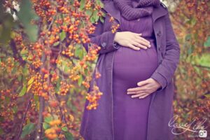 ventre rond femme enceinte