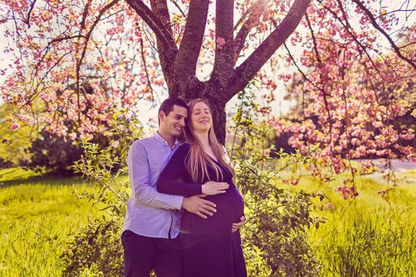 seance photo grossesse au printemps dans les Yvelines
